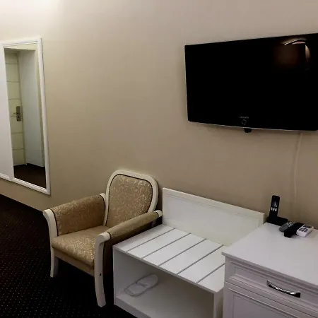 Obolon Hotel