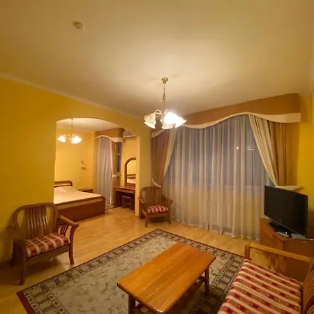 Obolon Hotel 3*